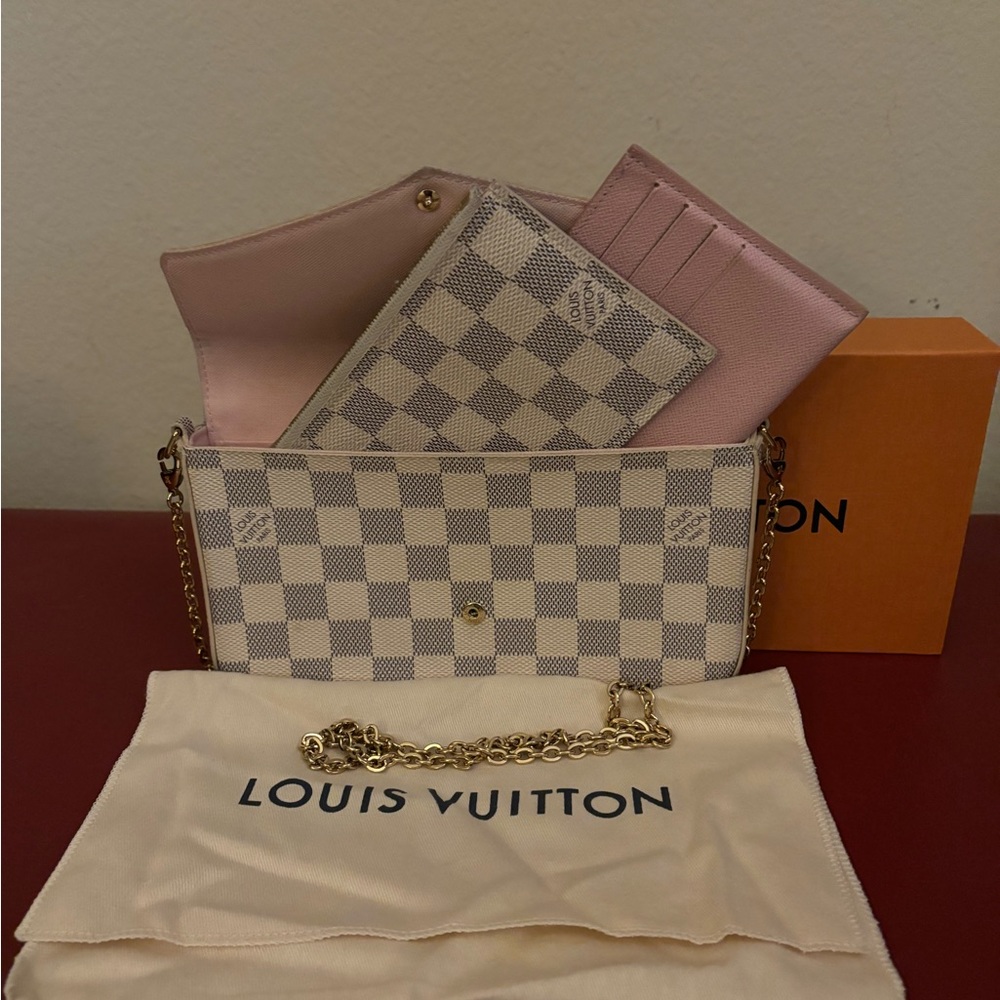 Authentic pre-owned Felicie Pochette Damier Azure